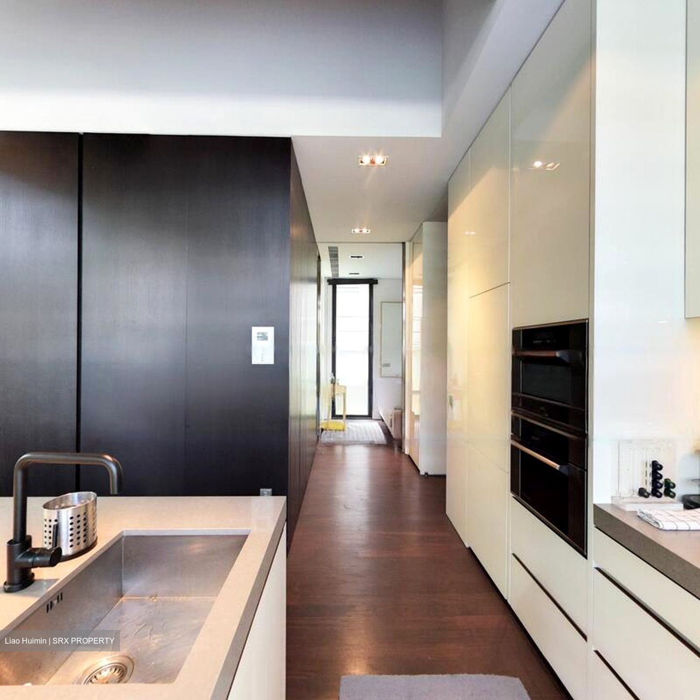 Martin No 38 (D9), Apartment #477822661